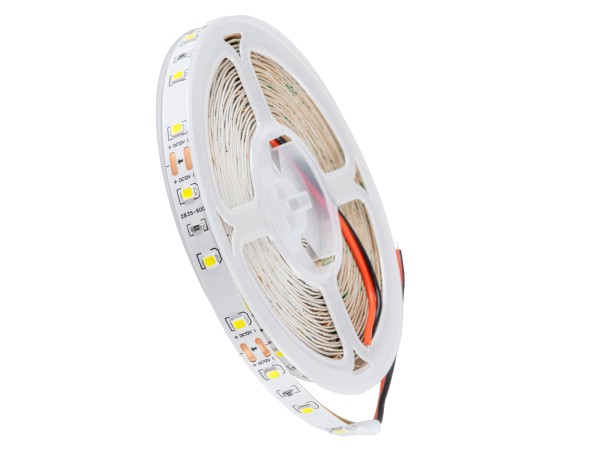 GLOBOSTAR® LILAC 70140 Ταινία LED 6W/m 660lm/m 120° DC 12V IP20 60 x SMD2835 Chip/m Ψυχρό Λευκό 6000K Dimmable - Sanan SMD Chip - Μ500 x Π0.8 x Υ0.1cm - Ρολό 5 Μέτρων - 5 Χρόνια Εγγύηση